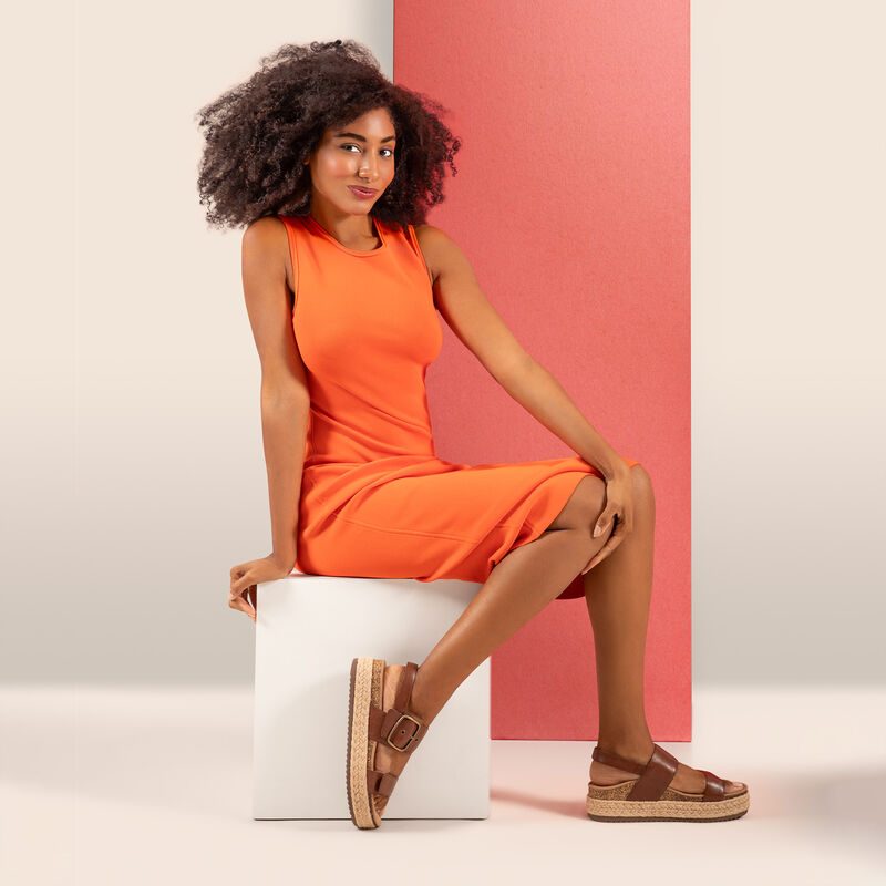 Vania Arch Support Platform Sandal - Walnut