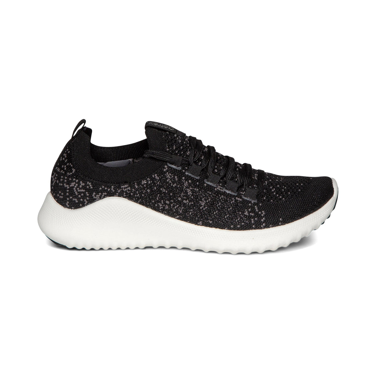 Carly Arch Support Sneaker - Black
