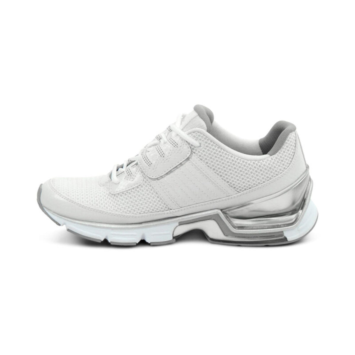 Xspress Runner 2 Women's Sneaker - White
