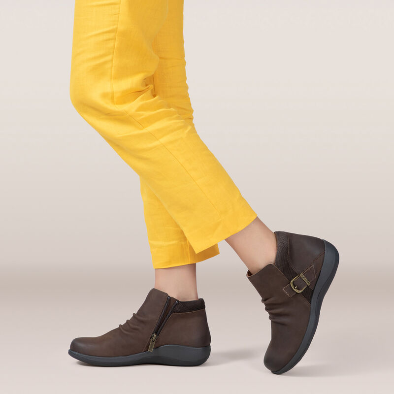 Luna Ankle Boot - Dark Earth