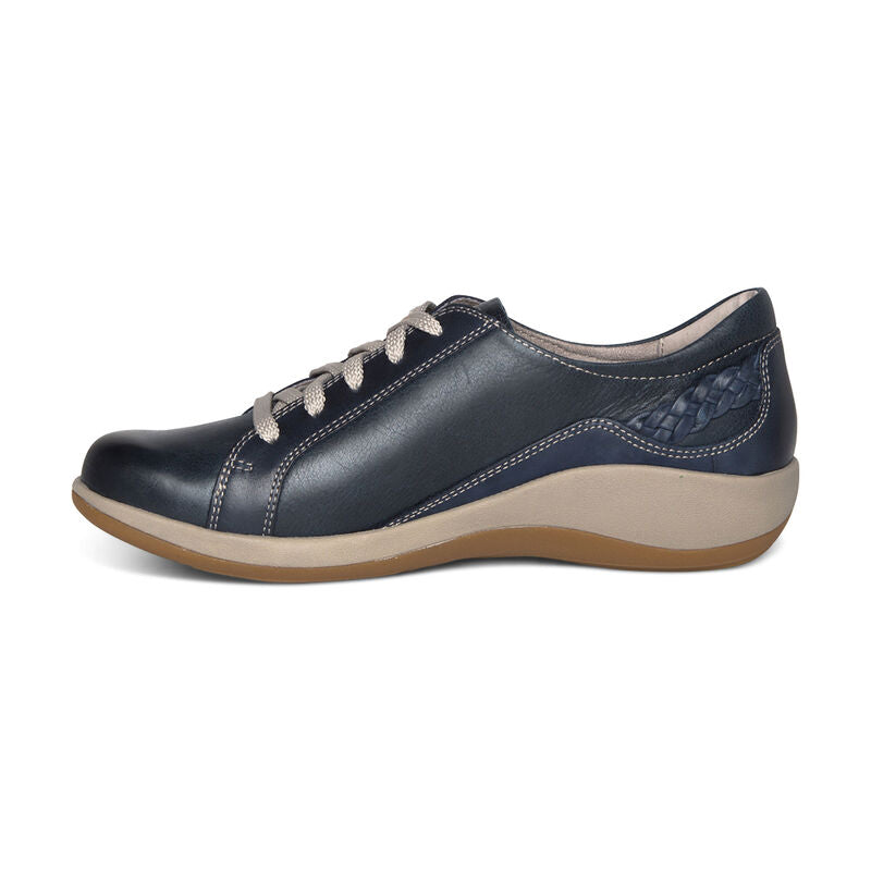 Dana Lace-Up Oxford - Navy