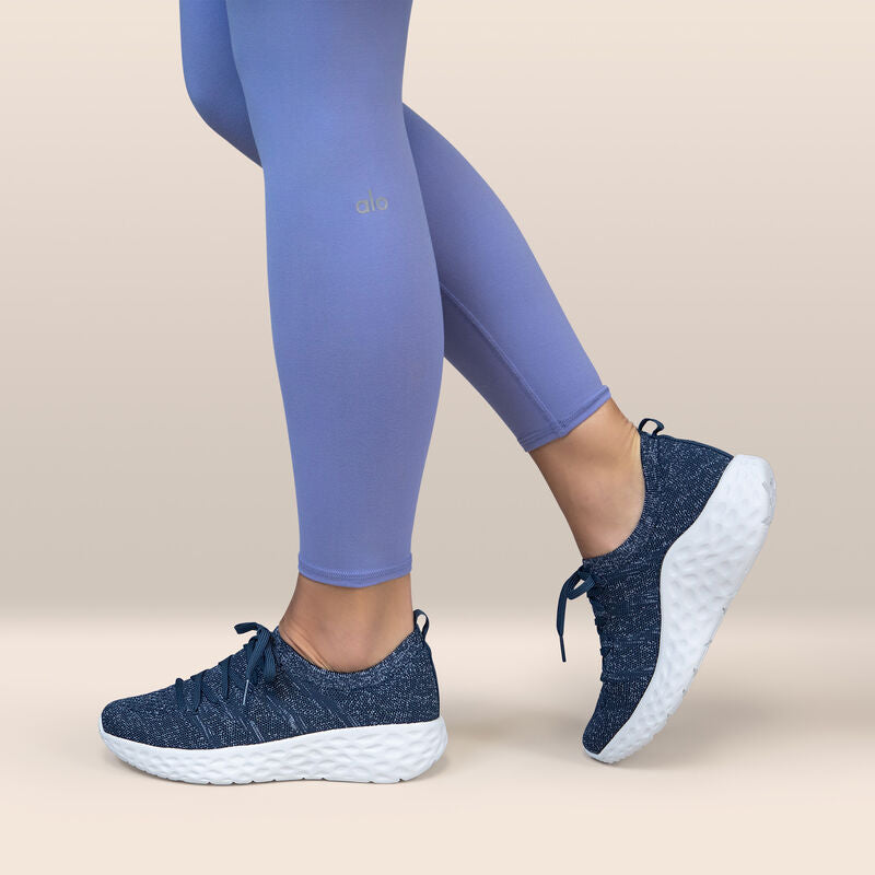 Sadie Arch Support Sneaker - Navy