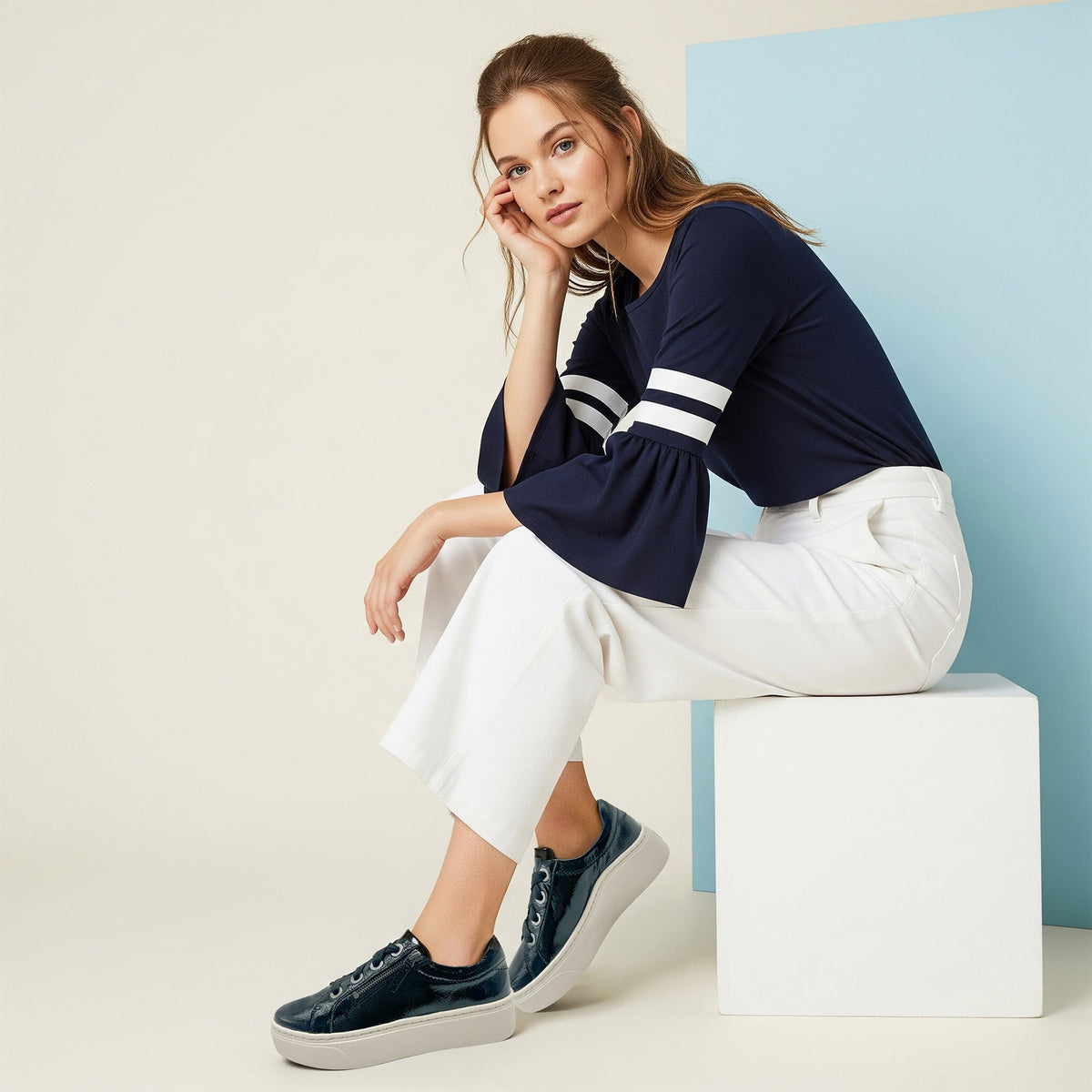 Aubrey Arch Support Platform Sneaker - Black Patent